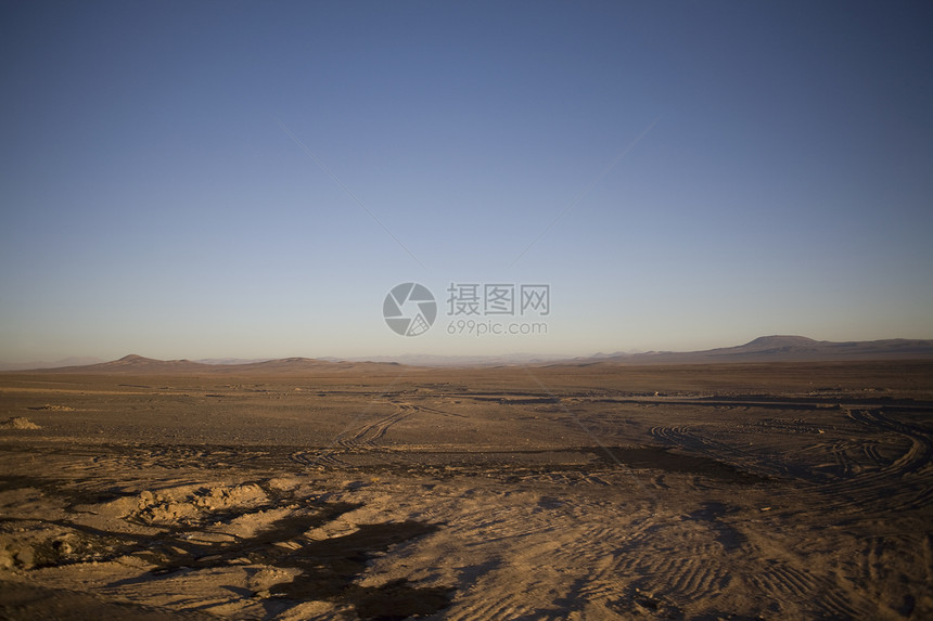阿塔卡马沙漠蓝色石头沙漠天空图片