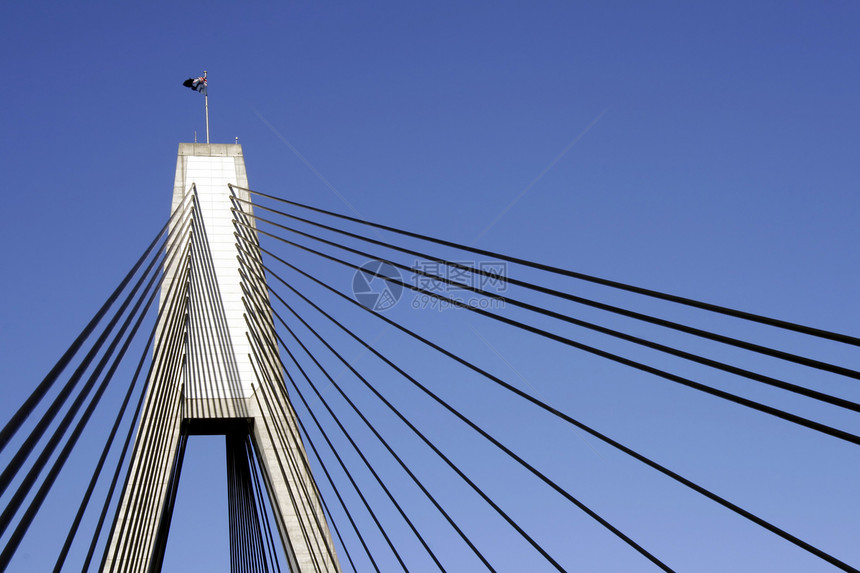 安扎克桥蓝色交通天空停留电缆建筑学城市景观绳索运输图片