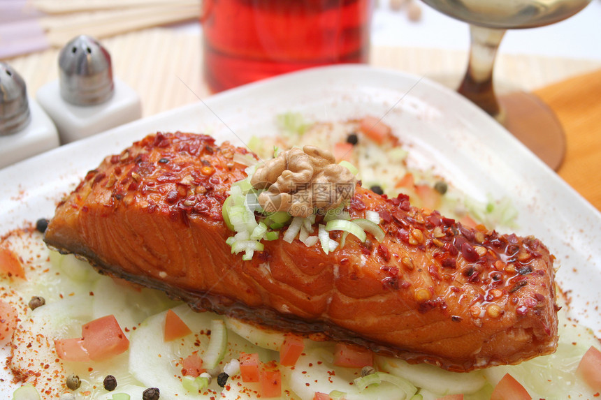 鲑鱼胡椒早餐小吃午餐鱼片核桃食物自助餐图片