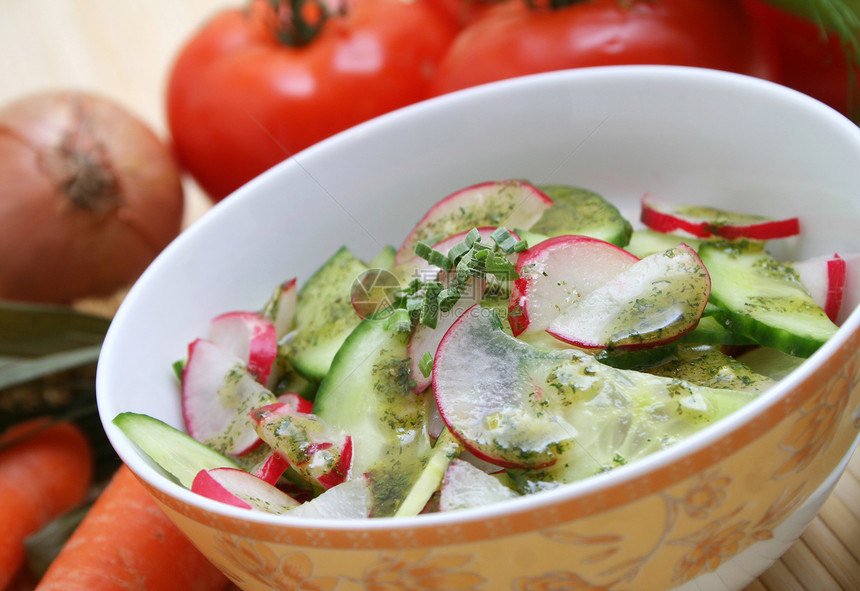 混合沙拉食物黄瓜蔬菜萝卜维生素午餐图片
