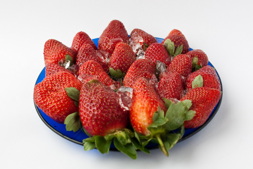 草莓板红色食物蓝色绿色甜点营养饮食盘子图片