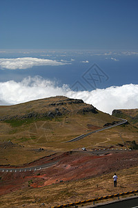 从查看山顶顶峰崎岖高清图片