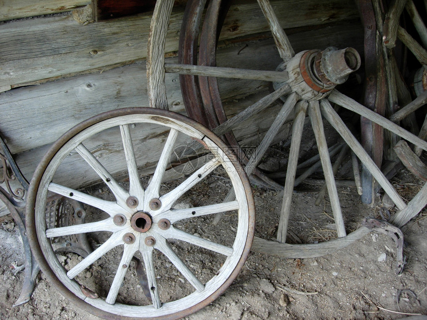 车轮车皮轮子古董旅行历史运输历史性辐条木头大车图片