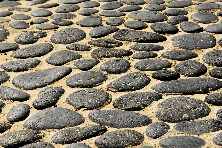 石头路鹅卵石路面平板低点骨折石质车道岩石园艺图片