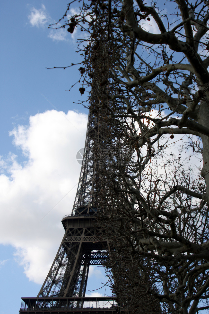 巴黎埃菲尔塔蓝色旅游历史大街街道城市建筑桥梁乌云房子图片