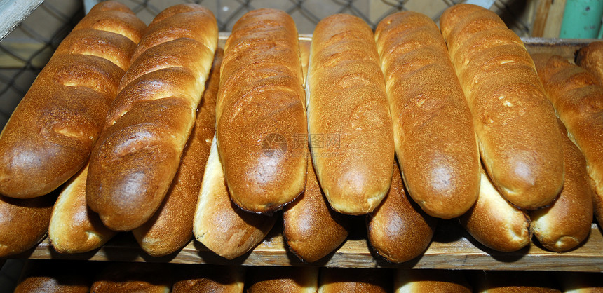长面包早餐乡村食物谷物面粉粮食工厂烹饪烤箱面团图片
