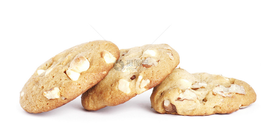 三个饼干饼干 有白色巧克力和坚果蛋糕诱惑芯片圆形食物小吃棕色图片