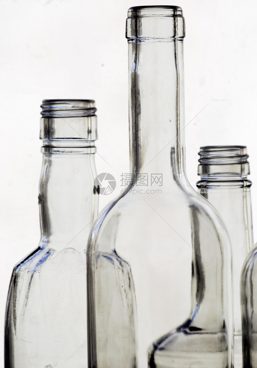 瓶数瓶酒精生态盘子玻璃材料静物回收图片