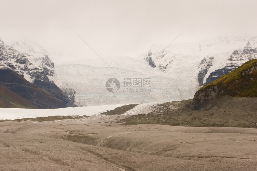 兰戈圣以利亚背包远足森林踪迹荒野远景天空岩石国家顶峰图片