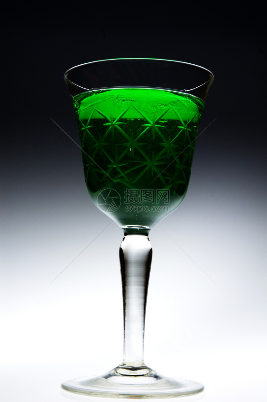 绿仙子绿色眼镜派对水晶新年庆典饮料酒精玻璃图片