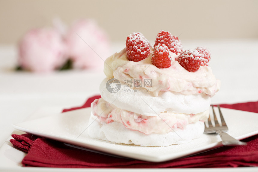 草莓蛋白盘子饮食营养奶油烹饪覆盆子食物美食图片