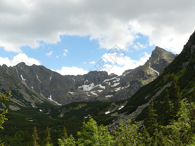 哈拉格西耶尼科瓦山脉高清图片