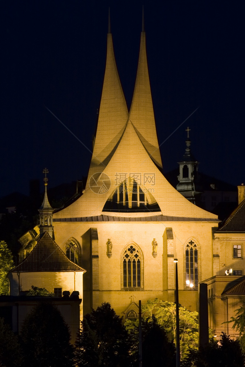 布拉格之夜都市城市教堂教会宗教回廊建筑地标景观图片