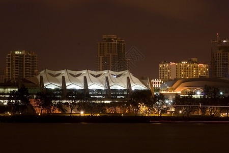 科罗纳多圣地亚哥城市建筑学建筑物多云天际场景码头反射景观商业背景
