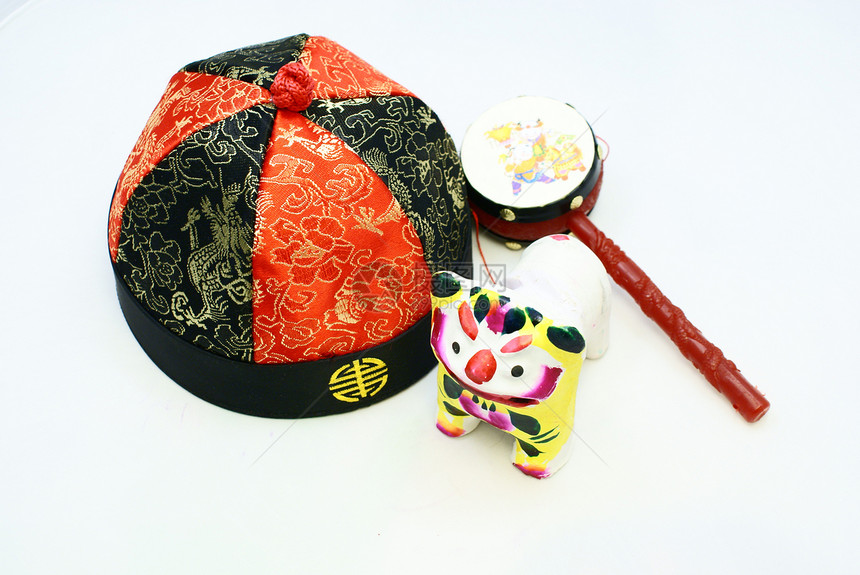Chinsesese传统文化     帽 老虎和玩具图片