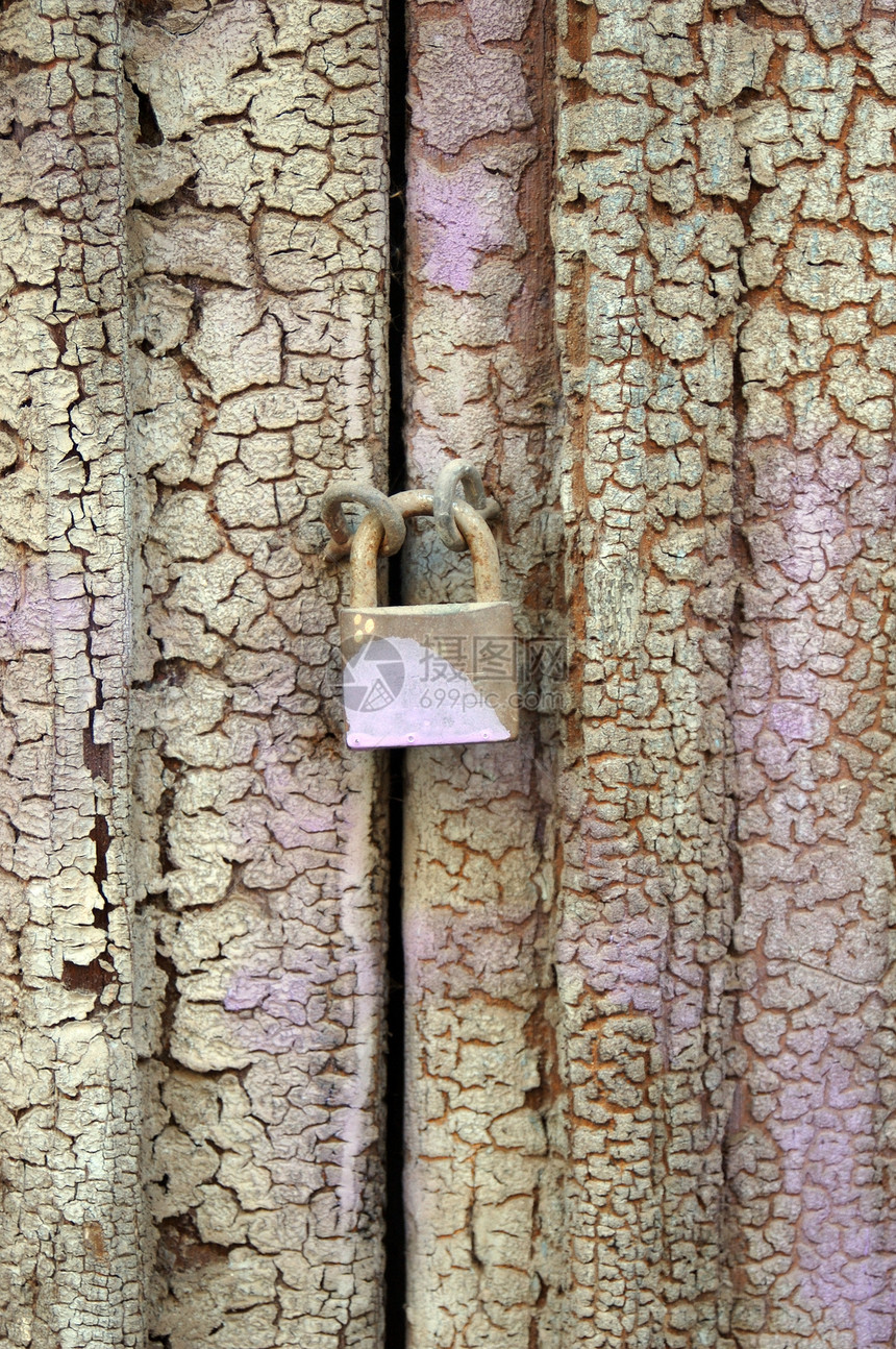 旧门质地街道木匠木材钥匙入口锁匠挂锁木头图片