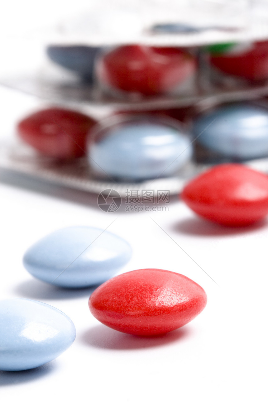 红色和蓝色药丸药片维生素药剂胶囊店铺预防性疾病治疗药品水疱图片