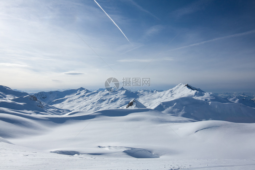 高山冬季风景顶峰季节性宽慰白色投掷日落滑雪全景蓝色季节图片