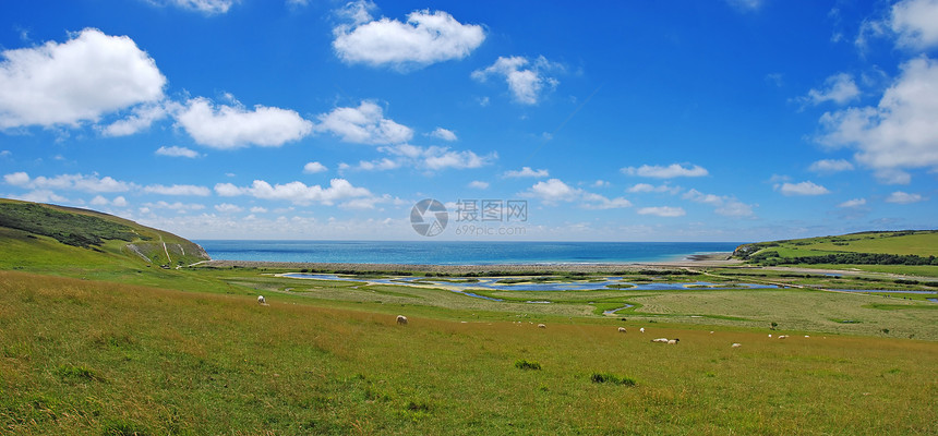 海洋的夏季全景图片