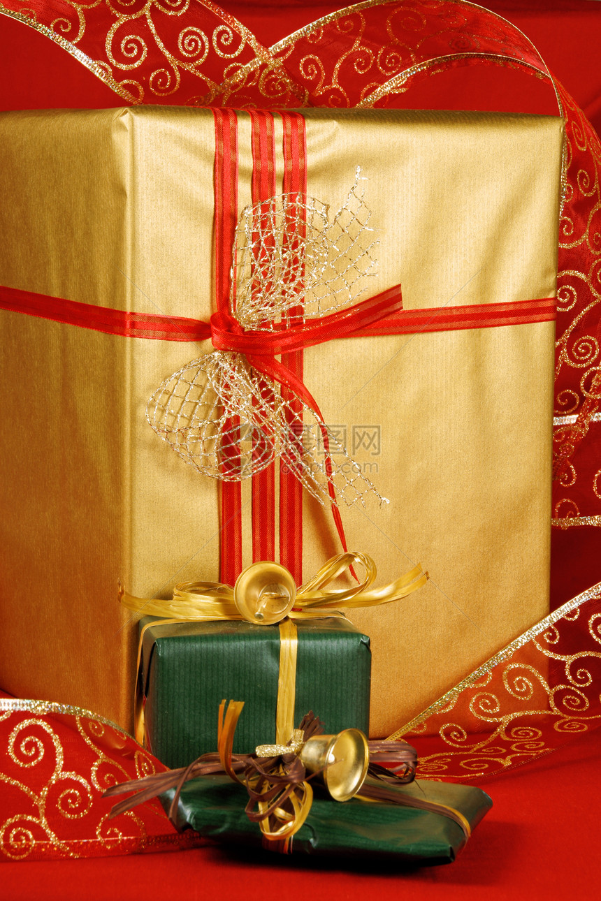 圣诞礼物绿色展示包装丝带礼物红色金子礼品图片