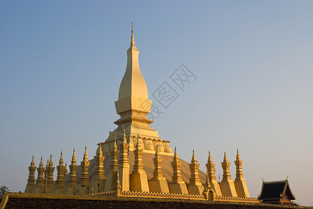 老挝万象的建筑学宗教佛塔背景图片