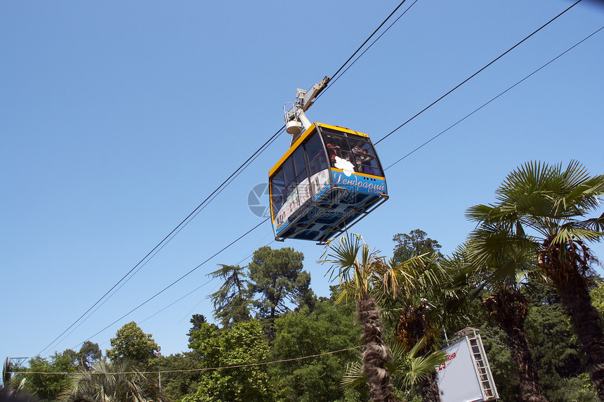 电缆车蓝色天线运输旅行天空电梯热带活动树木娱乐图片