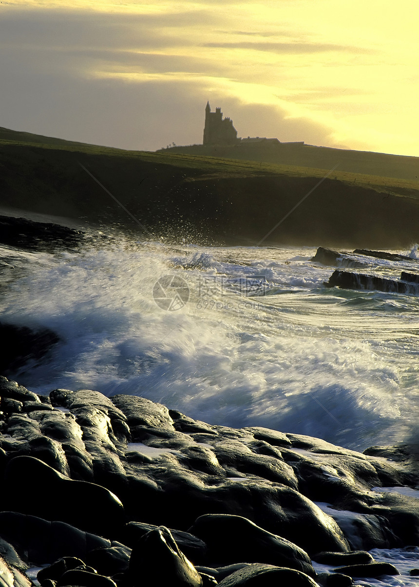 穆拉格莫尔 爱尔兰科斯利戈海景波浪城堡岩石图片