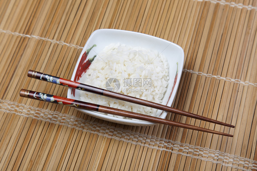 塔塔米垫上一碗白饭吃饭主食谷类糖类植物蔬菜生活方式食物香米亚裔图片