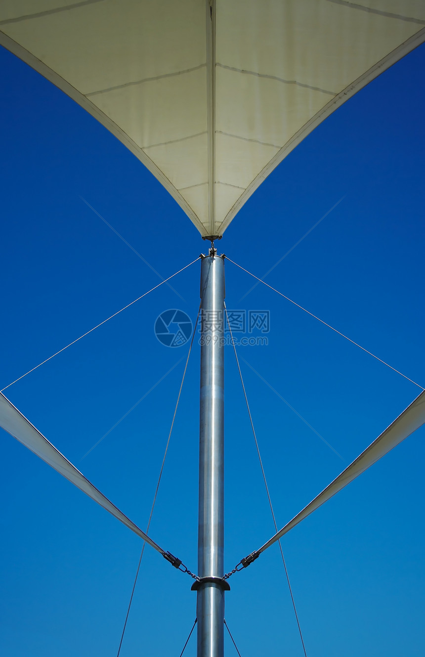抽象建筑结构日光铆钉公司绳索合金反射帐篷天空商业蓝色图片