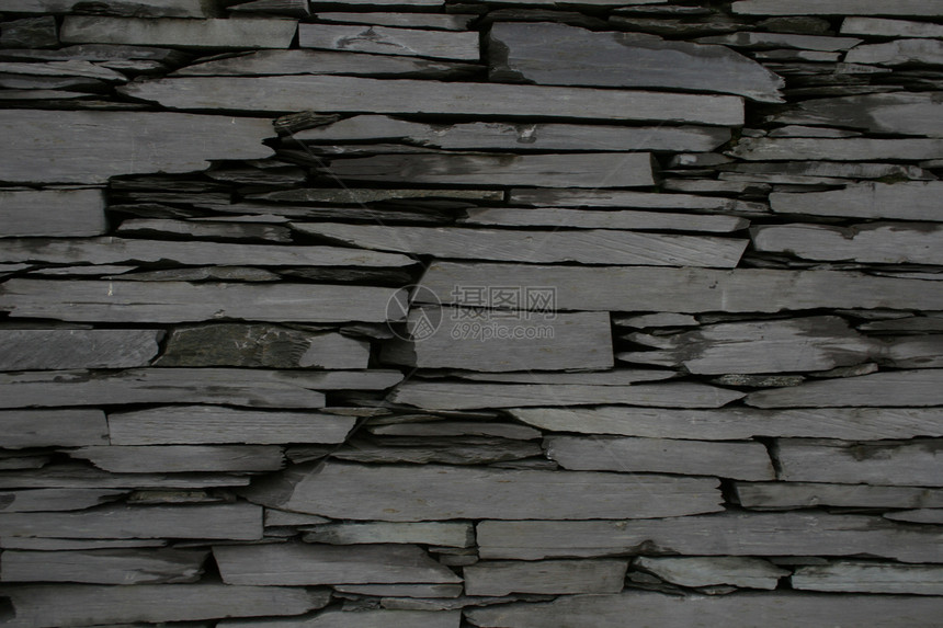 平平的爱尔兰石块图片
