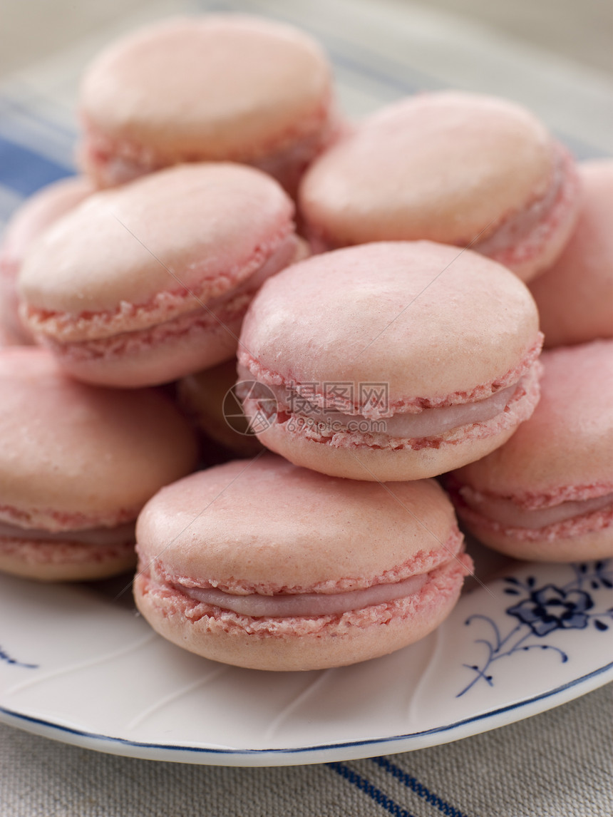 草莓麦加松食谱杏仁甜食浆果小吃坚果盘子覆盆子糖果饼干图片