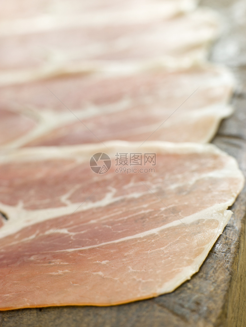 Serano Ham的切片小吃猪肉美食火腿肉片食品冷盘食物图片