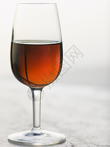 甜蜜的玛莎拉杯子食品玻璃摄影影棚一杯酒酒精饮料系列背景图片