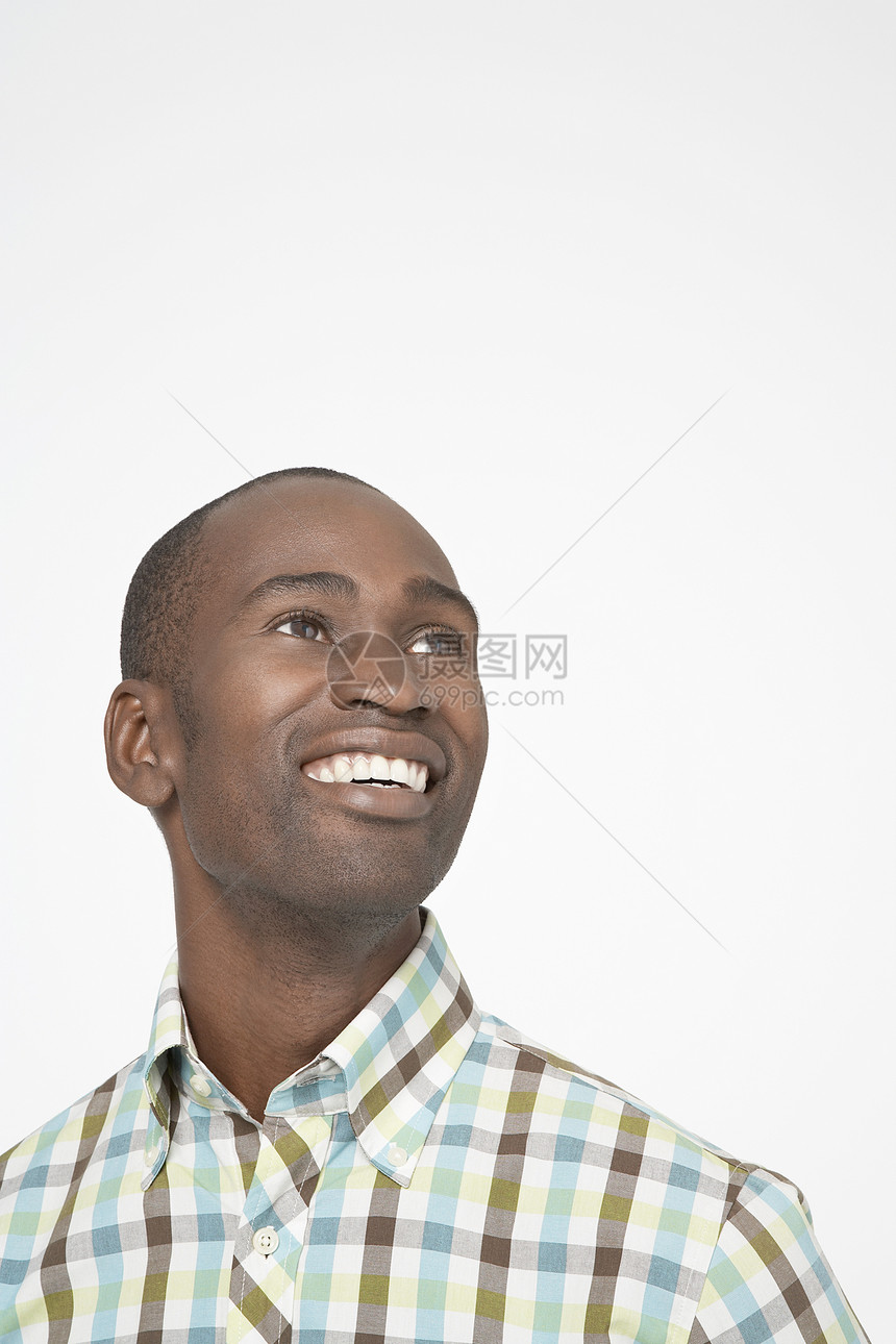 微笑者肩膀摄影头部中年人男子伙计们非裔照片肖像男士图片
