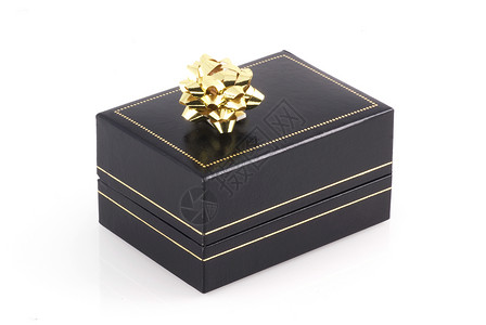 珠宝盒黑色展示案件首饰珠宝金子婚姻奢华戒指礼物盒背景图片