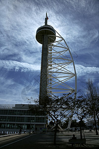 通讯塔建筑天空楼梯背景图片