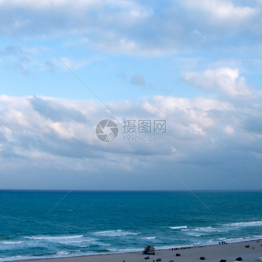 南海滩天气海洋天空波浪假期太阳阳台海滩晴天摄影图片