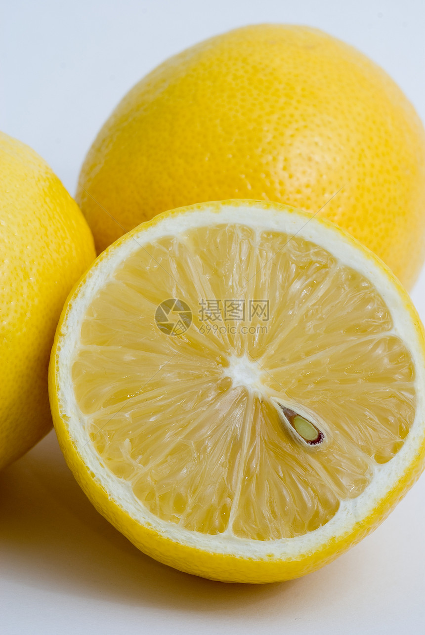 新鲜柠檬早餐果汁厨房节食水果维生素烹饪食物饮食图片