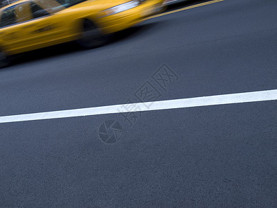 纽约街头街道黄色交通沥青速度运动车辆出租车大街城市背景图片