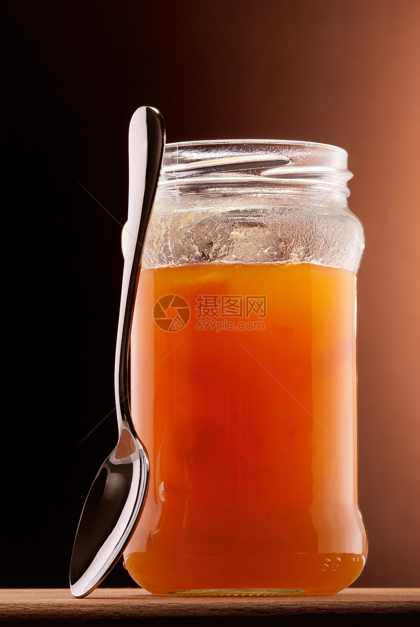 杏果酱和茶汤匙橙子玻璃甜点勺子食物水果营养图片
