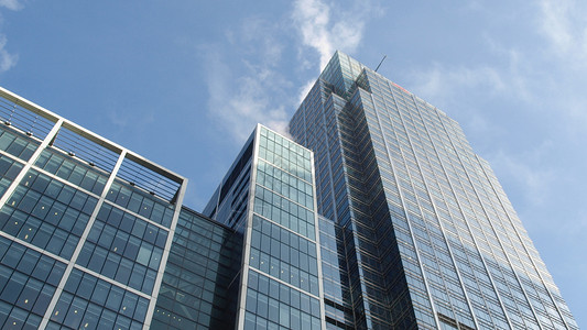 金丝雀码头塔高楼大楼中心码头港区反光玻璃商业城市公司身份建筑背景