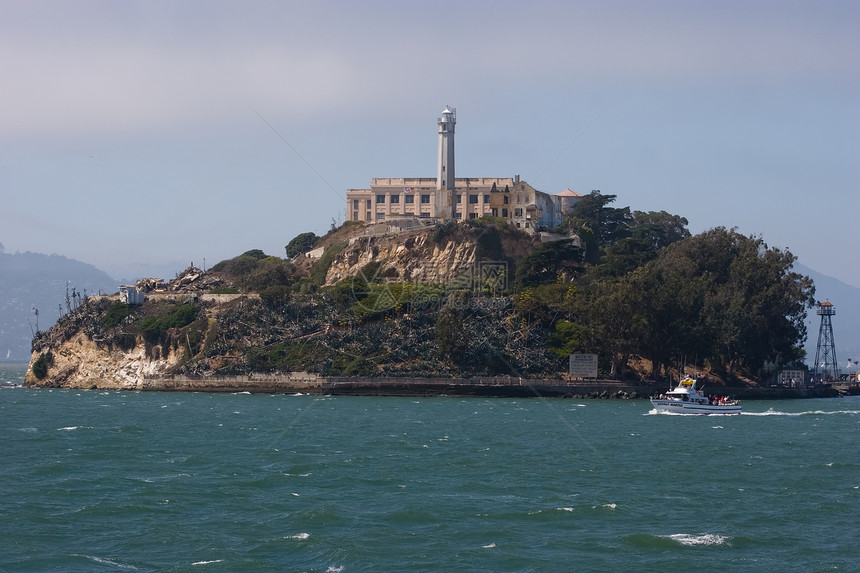 Alcatraz岛风景假期灯塔吸引力游客纪念碑公园监狱建筑岩石图片