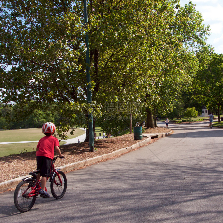 皮德蒙特公园城市慢跑者景观娱乐跑步跑步者照片公园旅行自行车图片