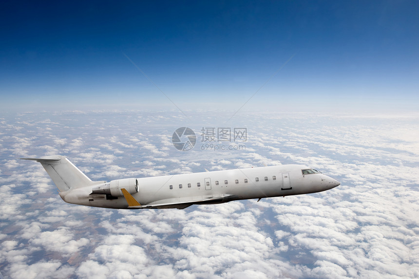 天空空中飞机民众航空航空公司商业旅游客机旅行高度喷射蓝色图片
