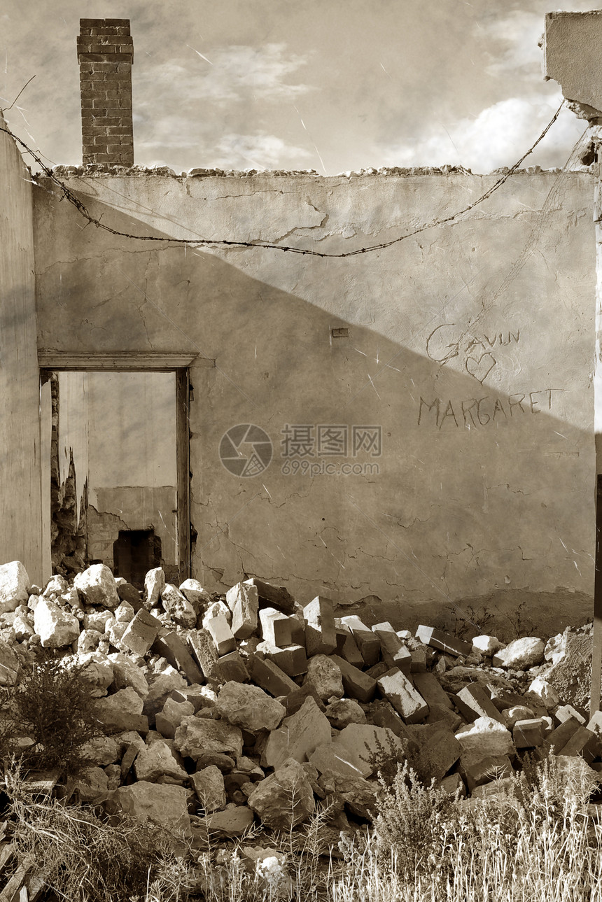 废旧废墟房子风化瓦砾照片农家财产砖块石头失修墙壁图片