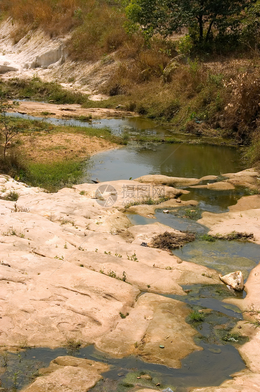 干河旅行气候蓝色码头维修沙漠风景地形干旱岩石图片