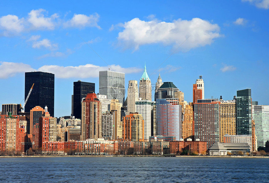 下曼哈顿天线自由日落商业景观地标旅行港口海港摩天大楼市中心图片