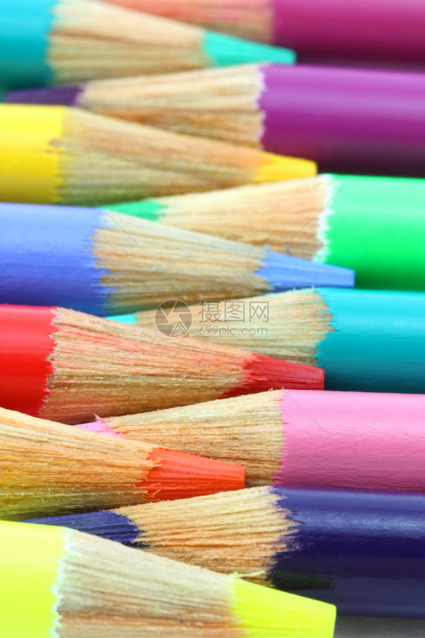 铅笔蜡笔 彩色水平彩虹图片