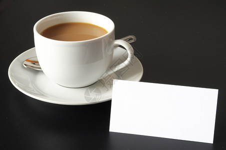 咖啡杯和纸质复印空间饮料空白黑色笔记牛奶早餐商业白色咖啡店杯子背景图片