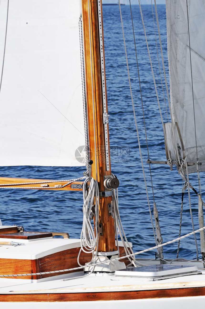 木木船木头导航绳索甲板索具海洋航海棕色航行桅杆图片